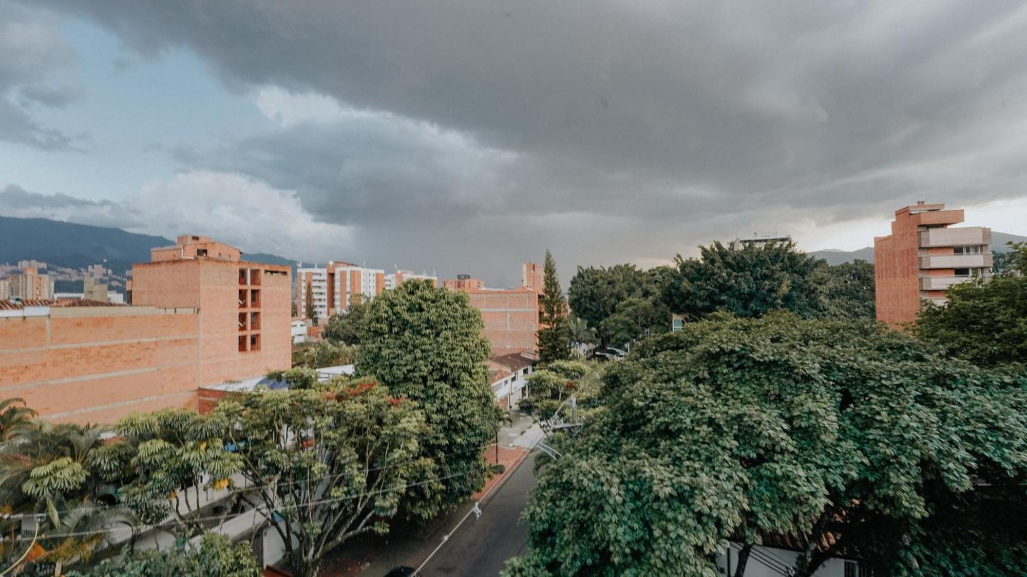 Hotel Balcones Del Estadio Μεντεγίν Εξωτερικό φωτογραφία